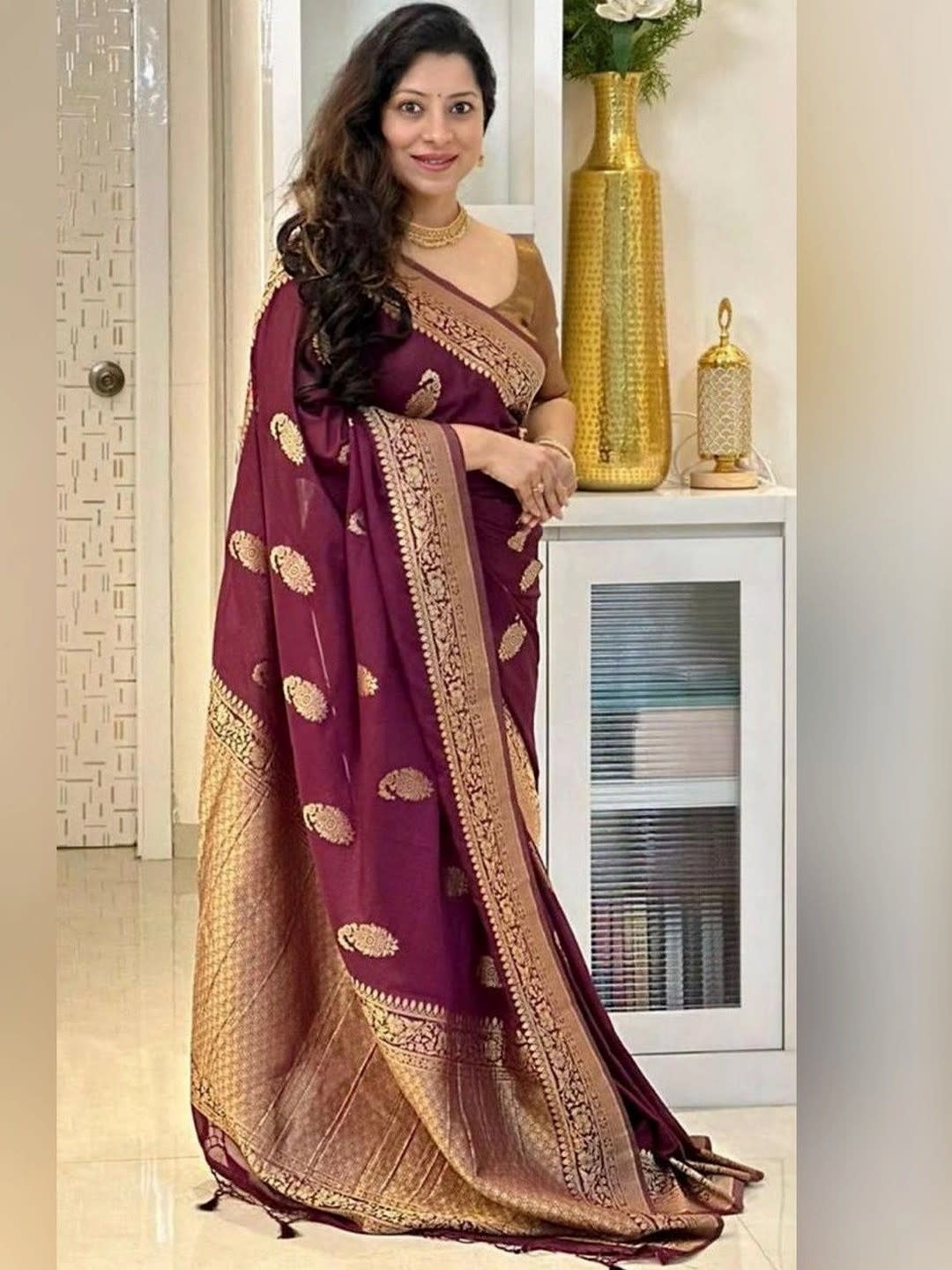 Maroon Kanjeevaram Ombre Woven Saree with Zari Border