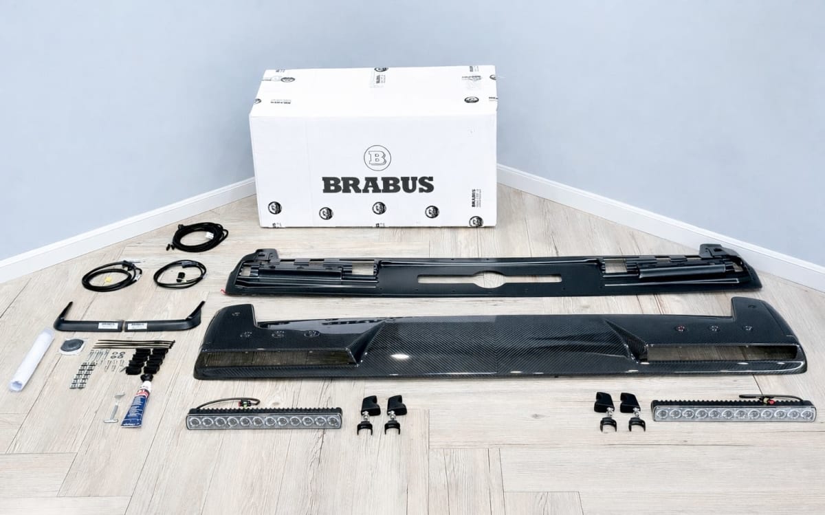 Aileron de toit BRABUS en carbone avec feux longue portée LED - Classe G W465 / W463A