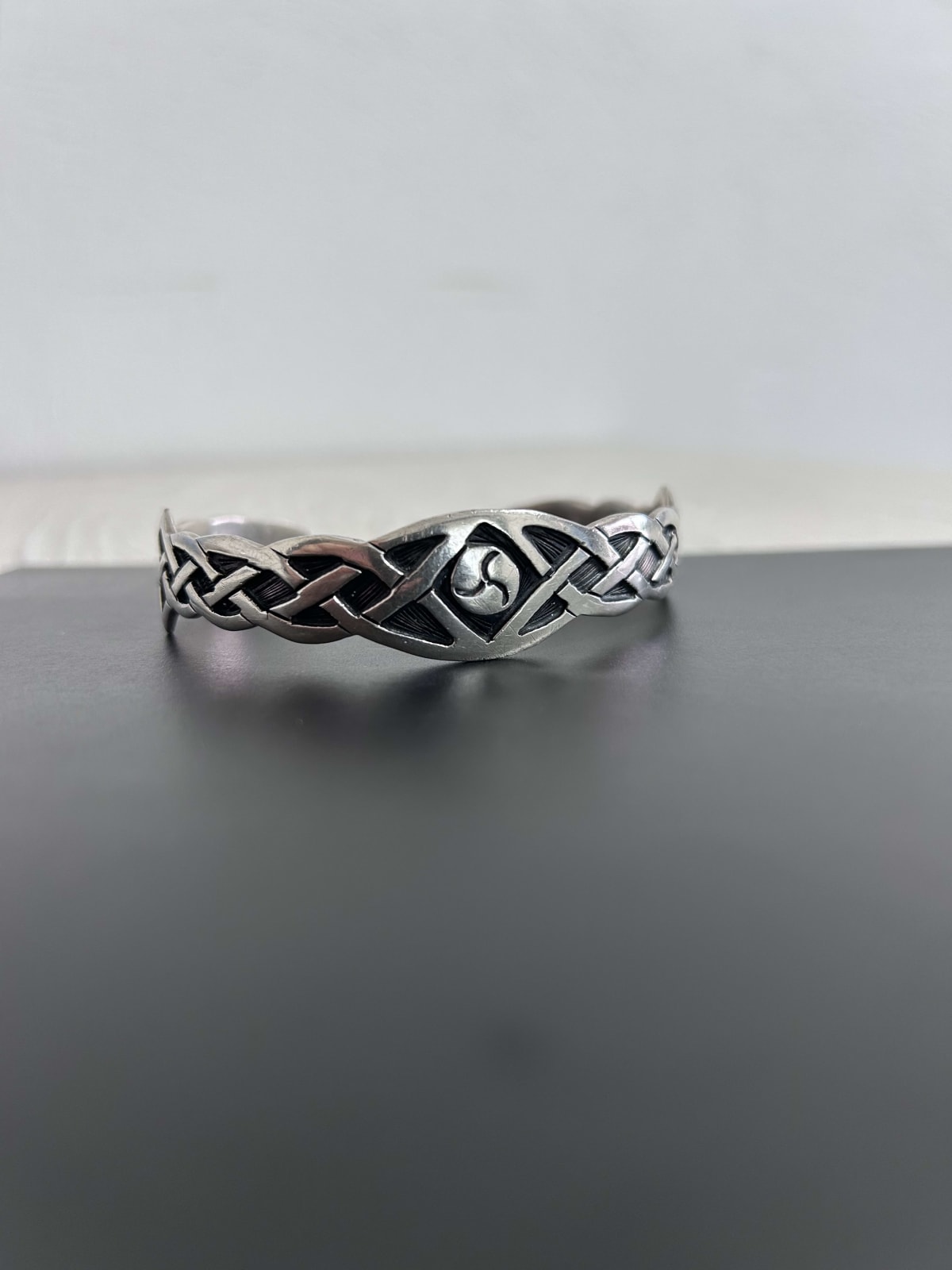 Bracelet ancien en argent 925, fait main pièce vintage authentique