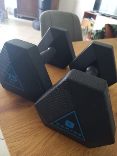 Dumbbell