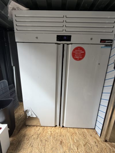 Armoire frigorifique inox GGM 1200 L 2 portes – comme neuve