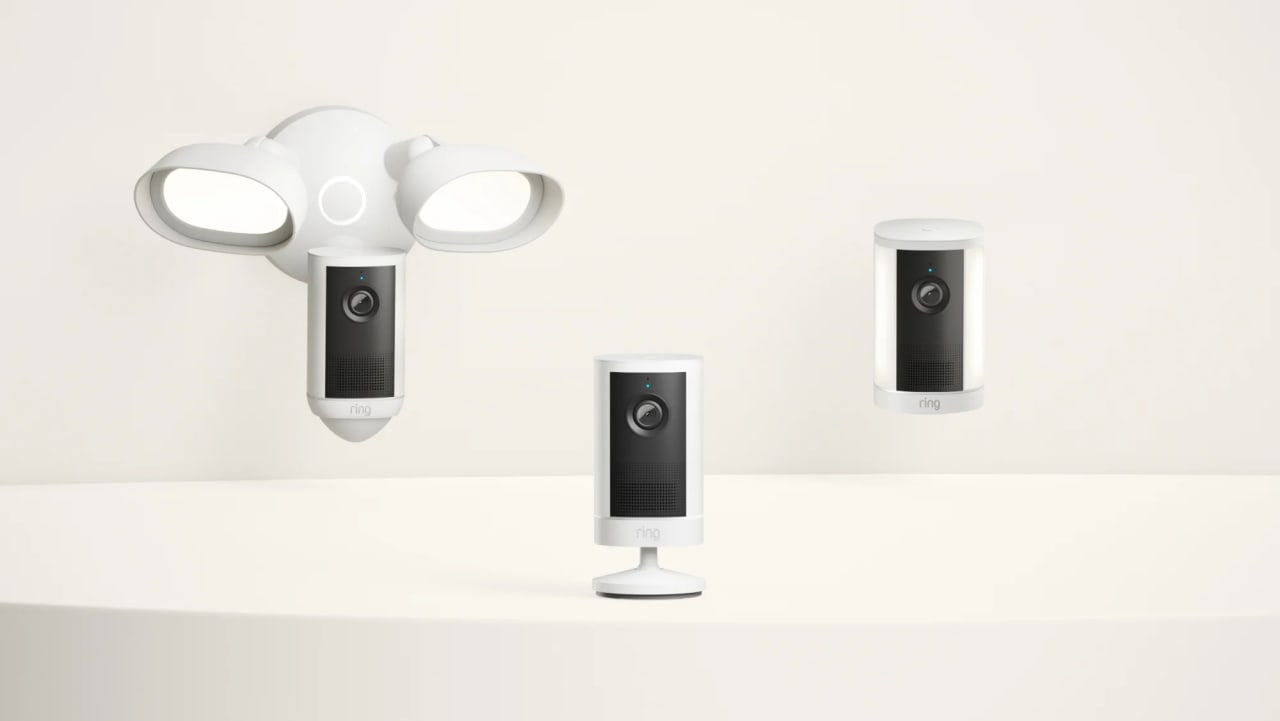 Conjunto de novas câmeras Ring 4K, incluindo modelos com refletores e para áreas externas