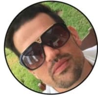 Gustavo Pavão Moraes Moraes