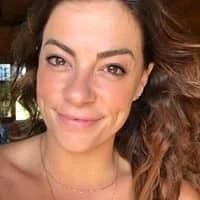 camila salmória