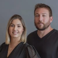 Marco de Stella e Beatriz Ribeiro Arquitetura e Interiores