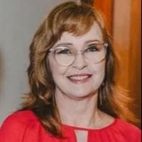 Viviane Yugueros