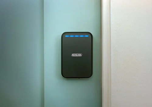 Schlage Sense Pro não usa LiDAR: aposta em UWB contra falso destrave