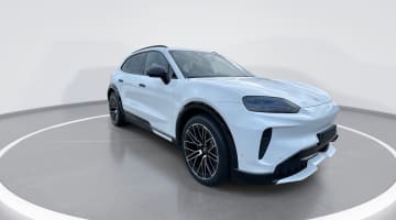 PORSCHE Cayenne Electric