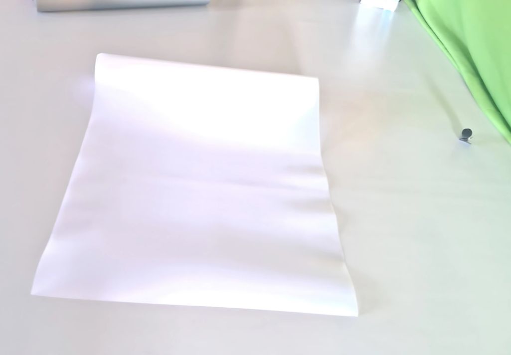  Its slip-resistant design ensures your essentials stay in place, allowing you to focus on what matters most.