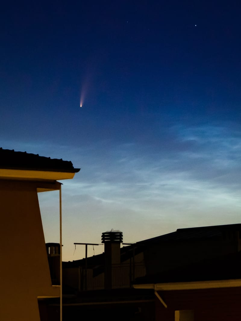 Comet NEOWISE over Bologna