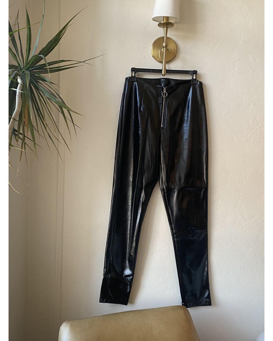 Latex HW Zip Up Pants Hinted