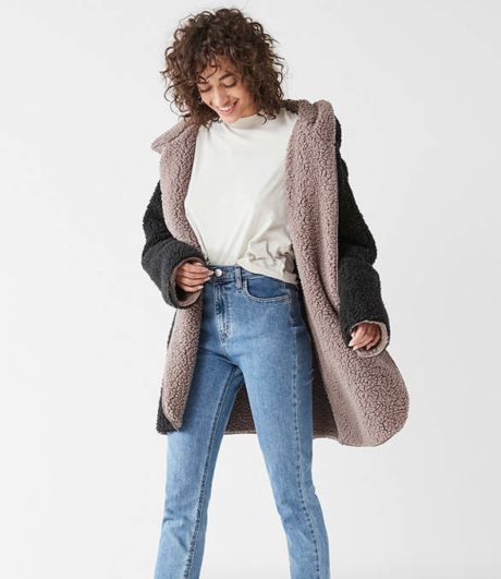Silence and top noise magnolia coat