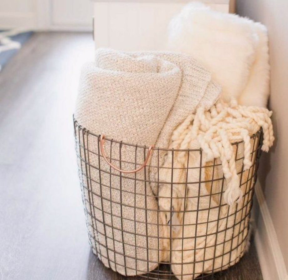 Metal basket for blankets hot sale