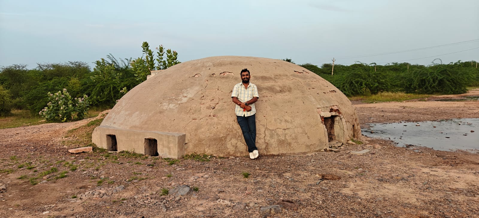 स्लैब व पाइपलाइन