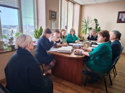 Продолжается работа по заключению социальных контрактов