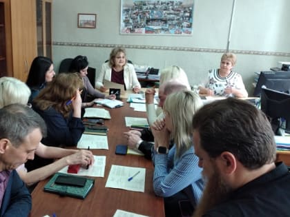 Благочинный Ипатовского округа принял участие в заседании комиссии по делам несовершеннолетних и защите их прав