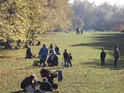 В Госдуму РФ внесли законопроект об удлинении майских каникул