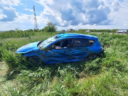 Начинающий водитель на тонированном и неисправном авто спровоцировал ДТП на Ставрополье