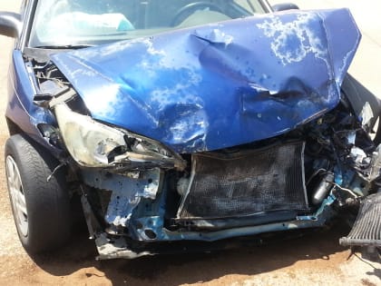 В Минводах в результате столкновения 2 автомобилей под колеса попал пешеход