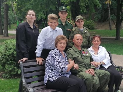 Участника СВО из Кисловодска наградили орденом Мужества.