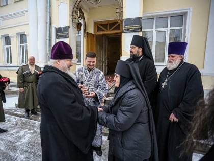 Митрополит Кирилл совершил Литургию Преждеосвященных Даров в Андреевском соборе города Ставрополя