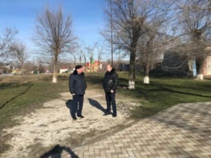 Арзгирский округ посетил заместитель министра дорожного хозяйства и транспорта Ставропольского края Николай Викторович Небесский