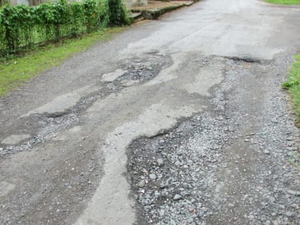 В Курском округе дорожники обновят 8 км региональной трассы