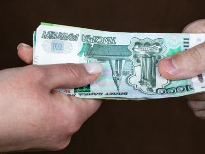 Двоих полицейских из Невинномысска подозревают в получении взятки в 50 тыс. рублей