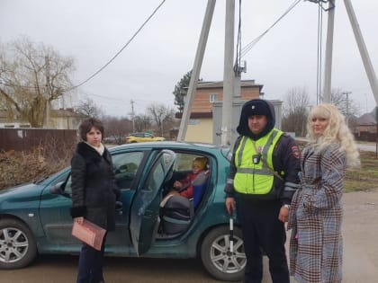 В Кировском округе прошла акция «Ребёнок – главный пассажир»