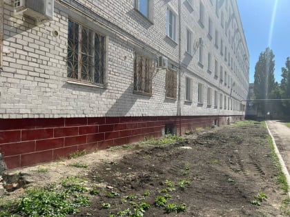 Михаил Миненков призвал невинномысцев не расписывать здание обновленного роддома
