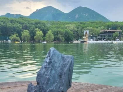 Железную руду нашли водолазы на дне озера в Железноводске