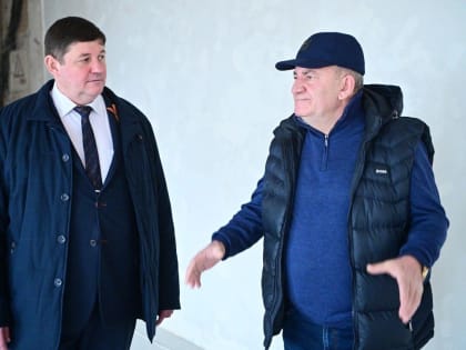 Глава Буденновского округа Дмитрий Богданов проконтролировал ход капитального ремонта школы № 3 села Прасковея