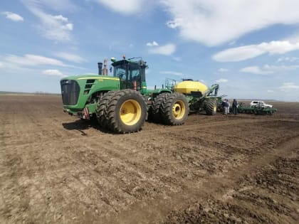 В Андроповским муниципальном округе начались весенне-полевые работы 2023 года