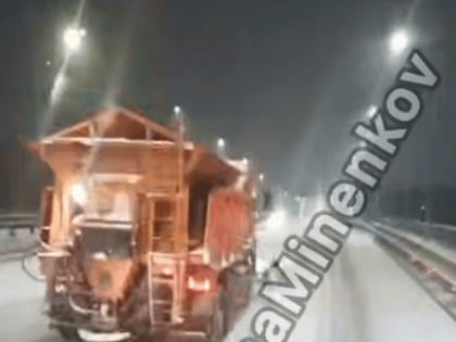 Коммунальщики Невинномысска вышли на борьбу со стихией