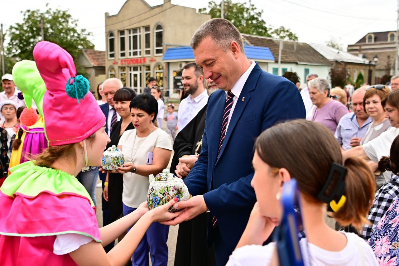 Буденновск Центральная площадь. Глава города Буденновска. Буденновский муниципальный округ. Жители Буденновска. Сайты г буденновск