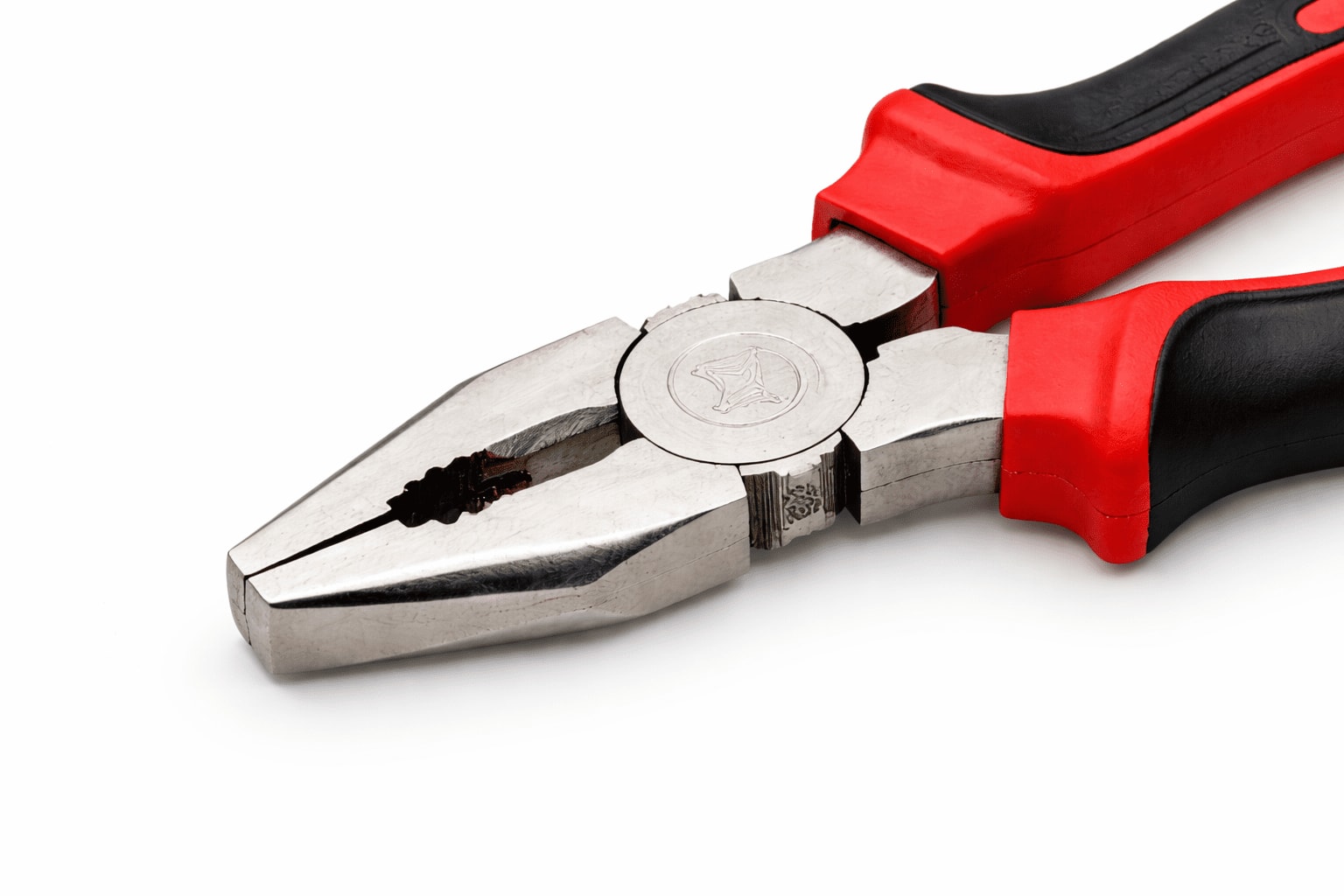 CUTTING PLIERS