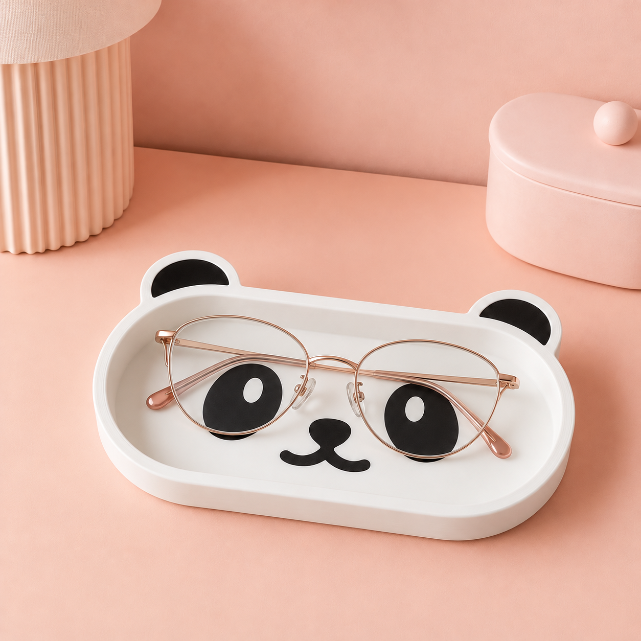 Porta lentes Panda en ambiente