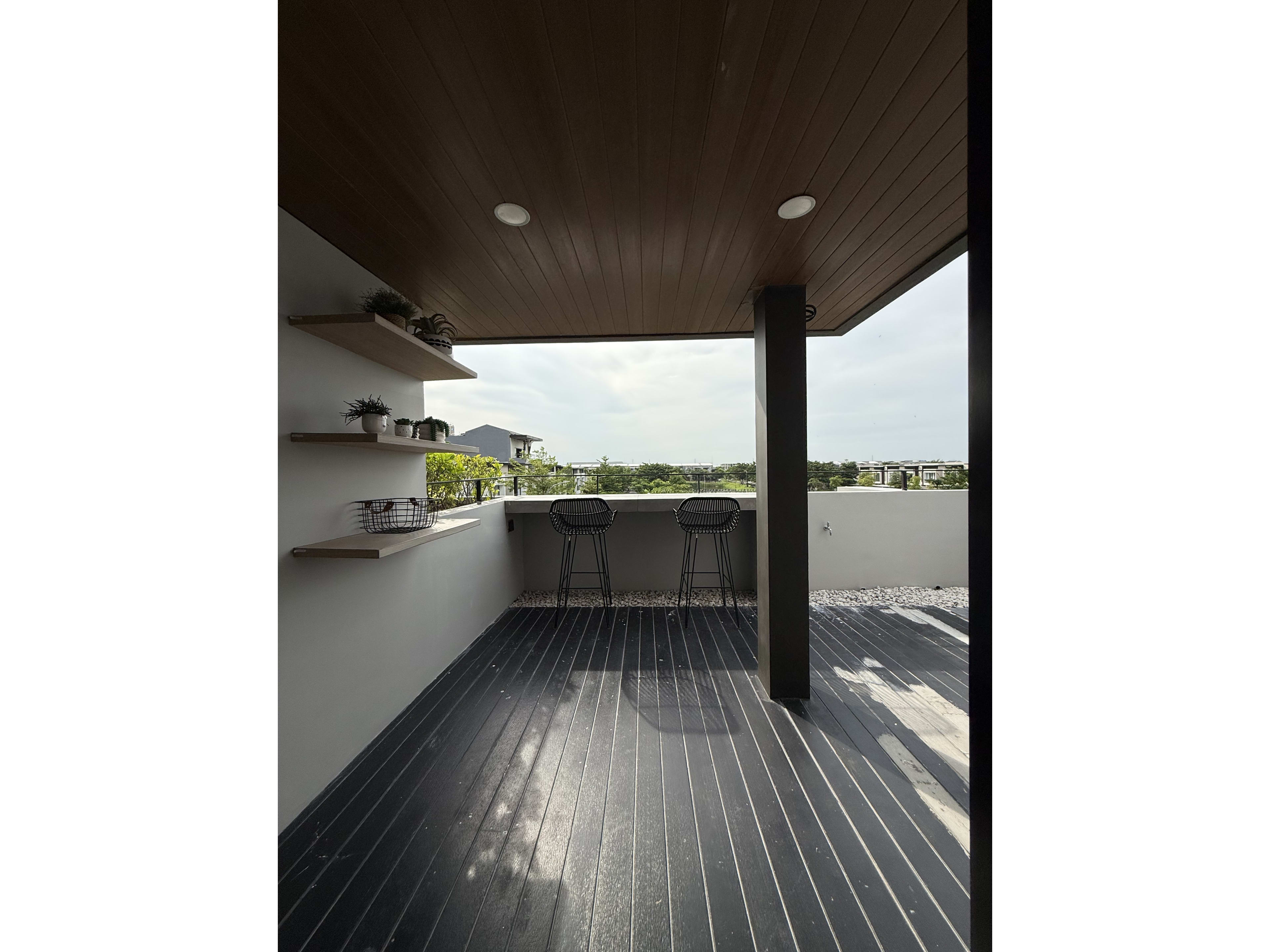 Freja Attic — image 11