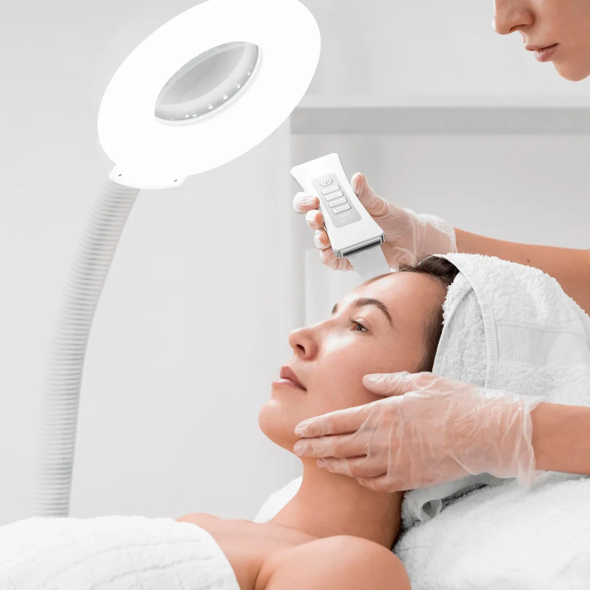 Featured image: Which body hair colour can be treated with laser hair removal?