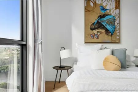 How Short Term Rental Management Simplifies Hosting for Busy Owners