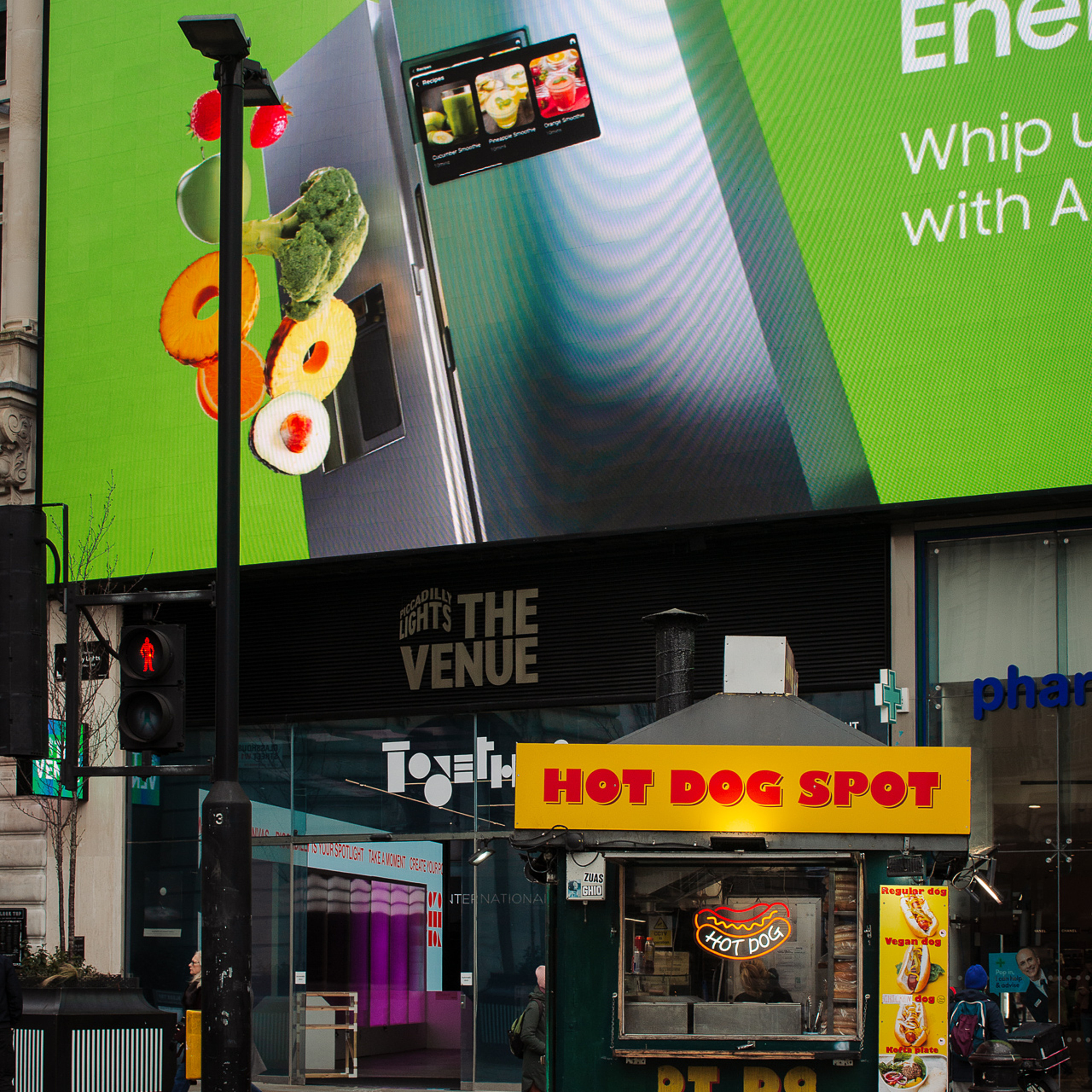 London — photograph 5