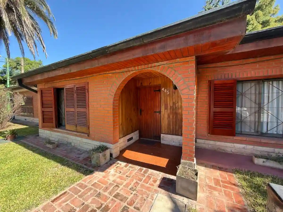 Casa en Venta Modarelli 445 - Miniatura 1