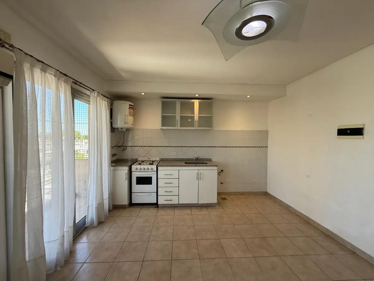 Departamento en Alquiler-25 de Mayo 1228 3°Piso - Miniatura 3