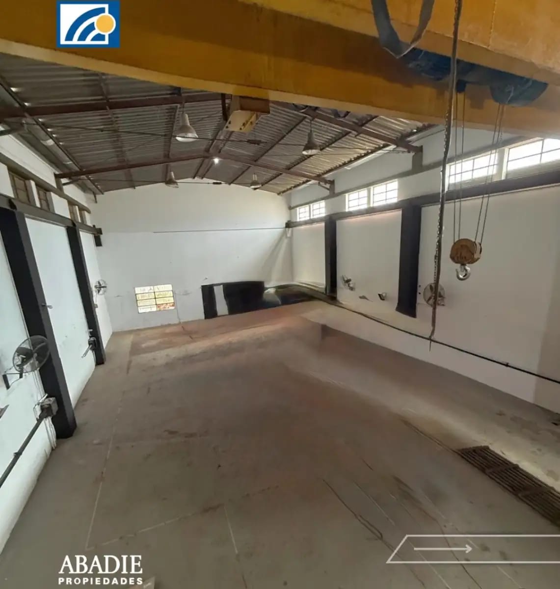 Galpón en Alquiler - Granaderos y San Martín - Miniatura 3