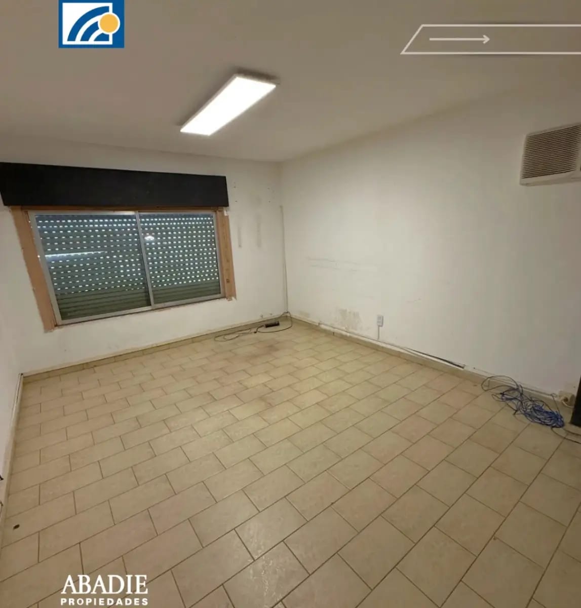 Galpón en Alquiler - Granaderos y San Martín - Miniatura 7