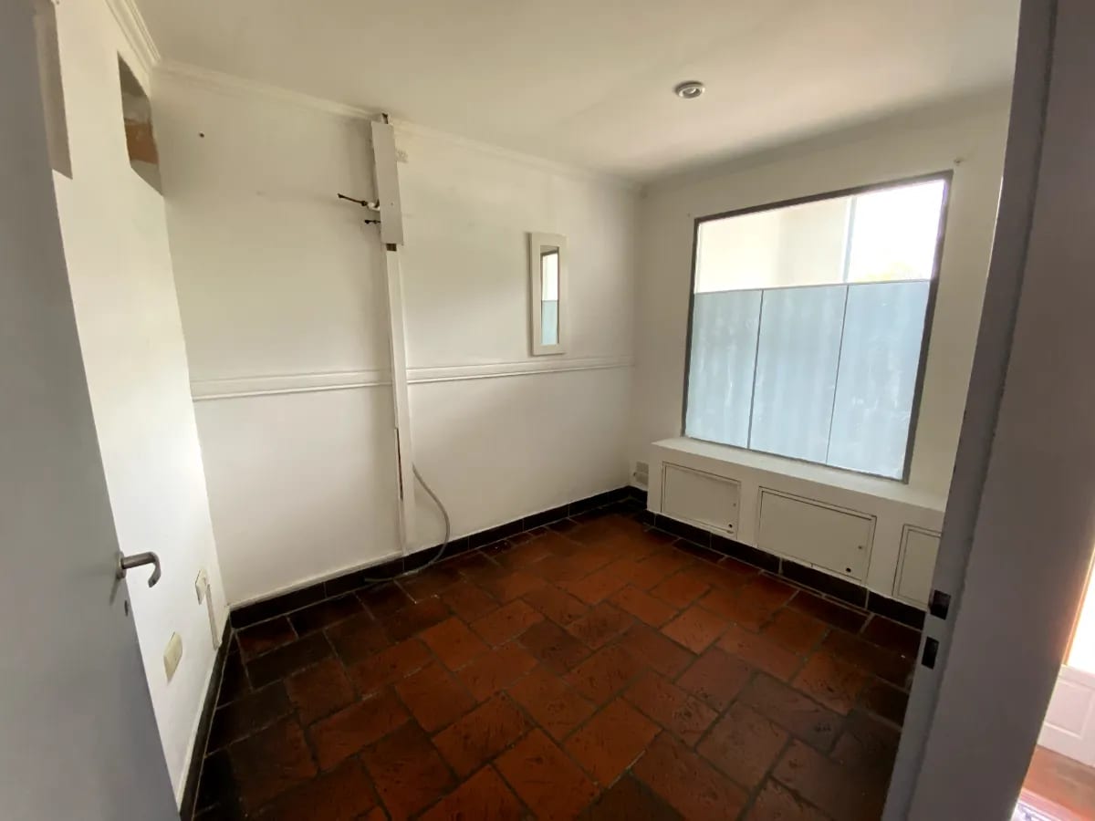 4 Oficinas o Consultorios en Alquiler-Lavalle 311 - Miniatura 3