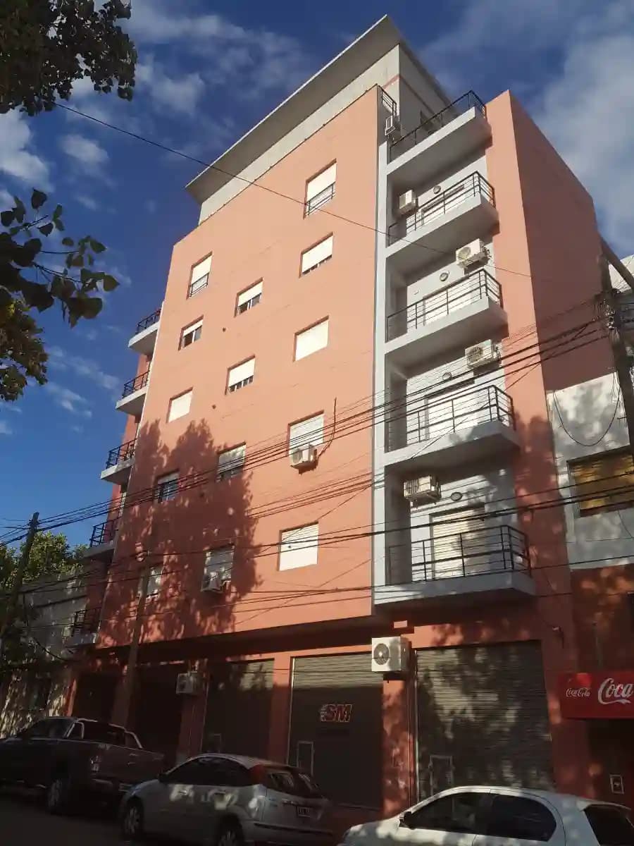 Departamento en Alquiler -San Martin 273 1°Piso - Miniatura 1