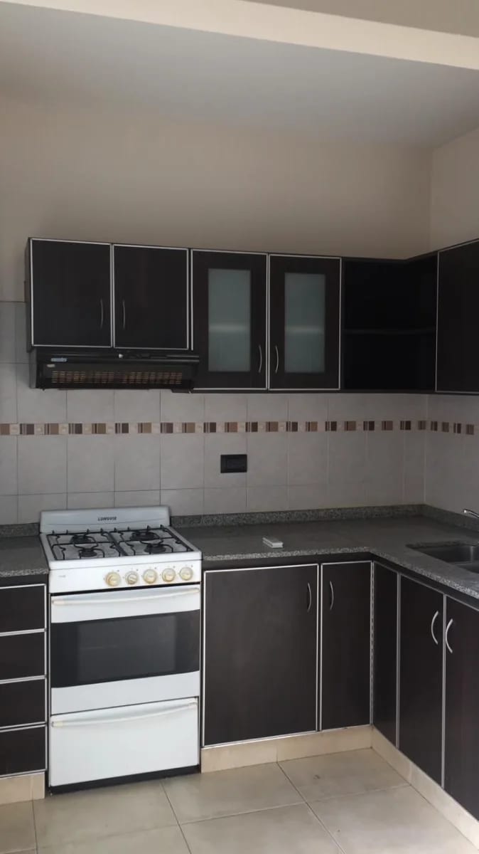 Departamento en Alquiler -San Martin 273 1°Piso - Miniatura 2