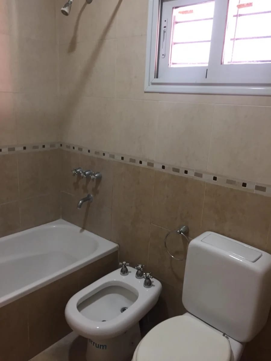 Departamento en Alquiler -San Martin 273 1°Piso - Miniatura 6