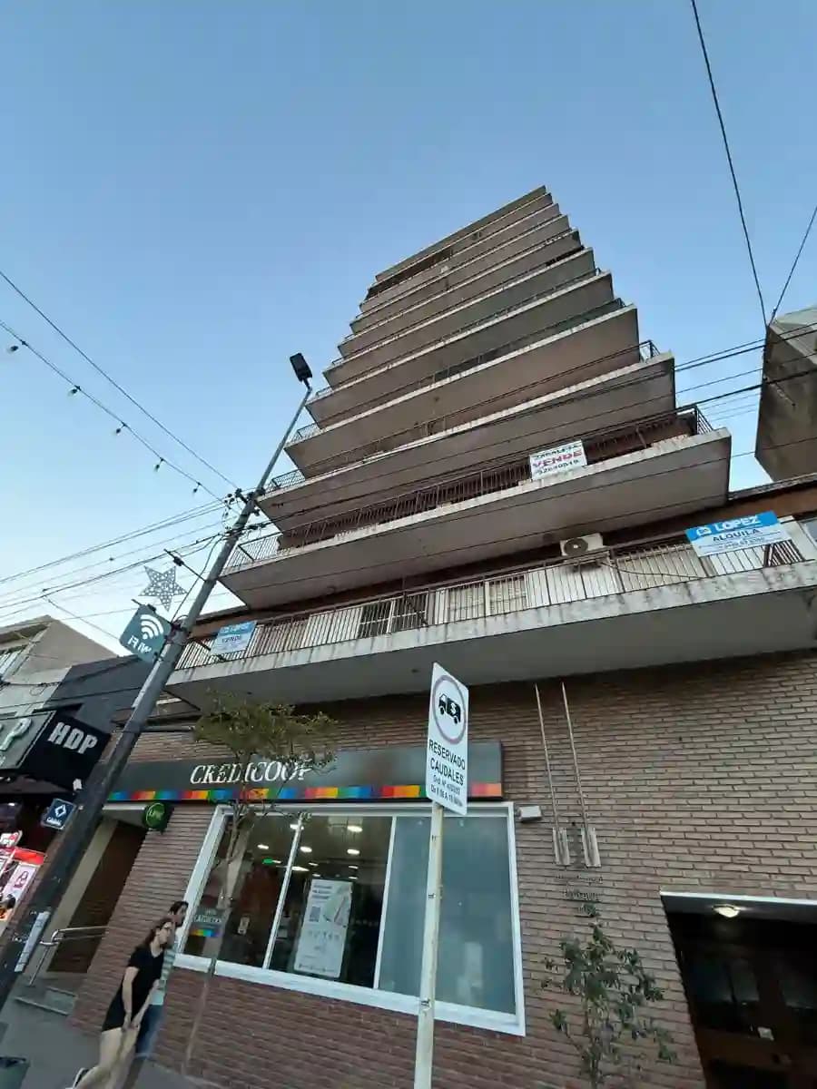 Departamento en Alquiler-Rocca 279  7°Piso - Miniatura 1